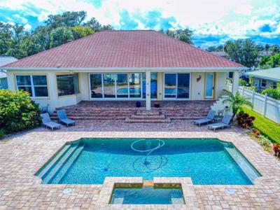 2227 S PALMETTO AVENUE