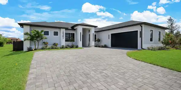 15301 ACORN CIRCLE