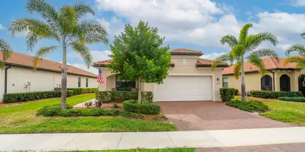10157 FIDDLEWOOD DRIVE