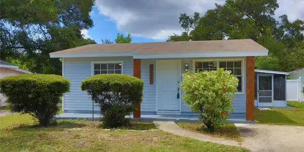 3851 9TH S