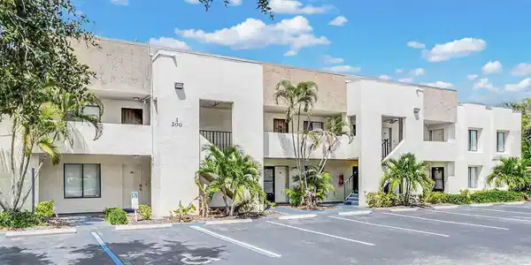 200 INTERNATIONAL DRIVE