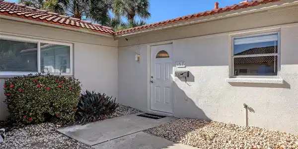 157 VISTA HERMOSA CIRCLE