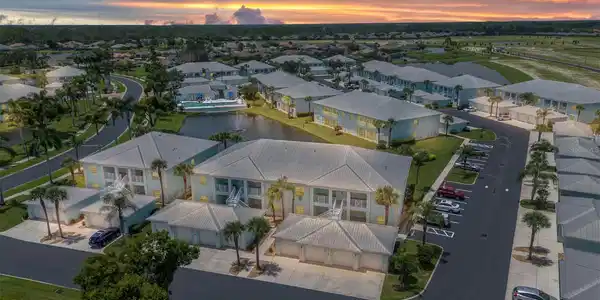 5768 SABAL TRACE DRIVE
