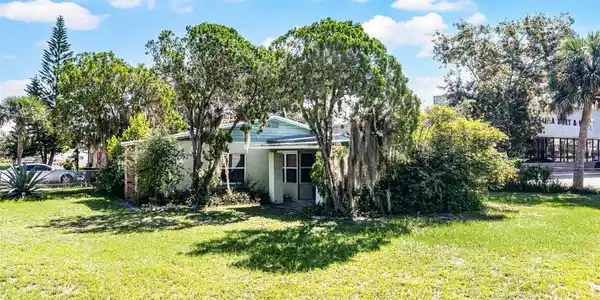 102 ORANGE AVENUE