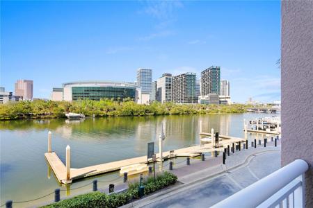 371 CHANNELSIDE WALK WAY