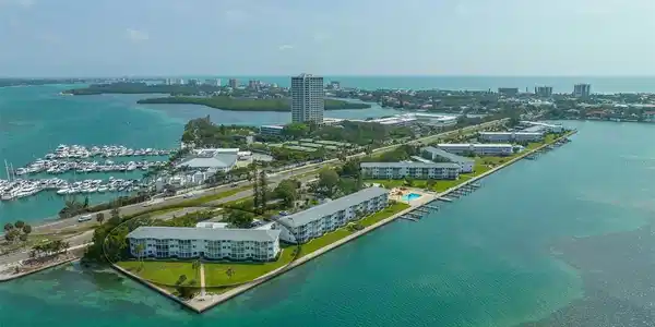 777 JOHN RINGLING BOULEVARD