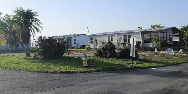 Image 4 Image 4