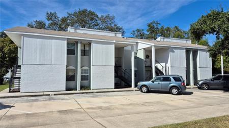 3807 N OAK DR