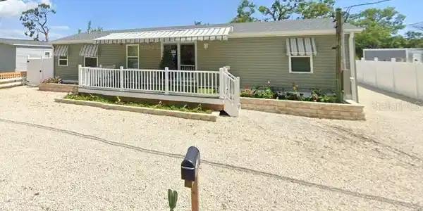 2233 BROOKWOOD DRIVE