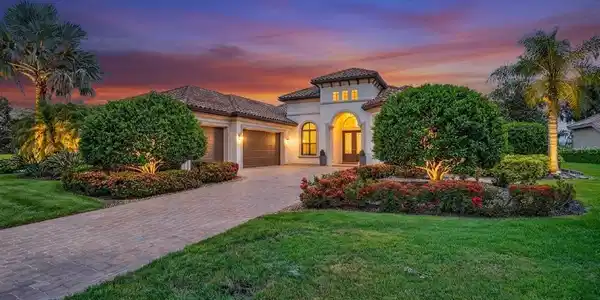 11810 RIVER SHORES TRAIL
