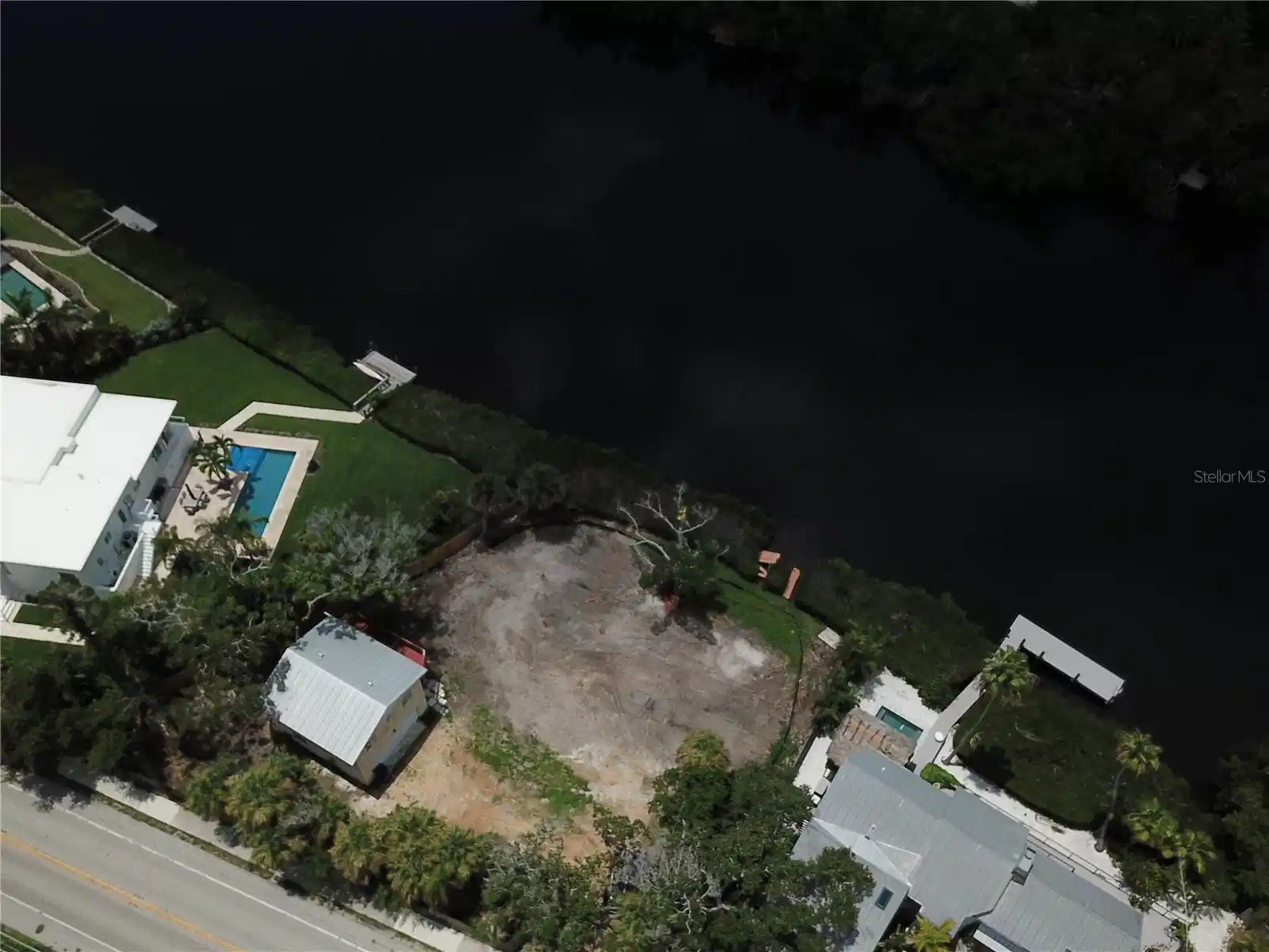 Image 1 Image 1