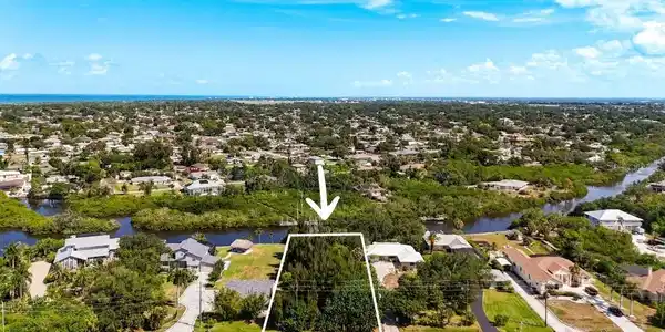 LEMON BAY DRIVE