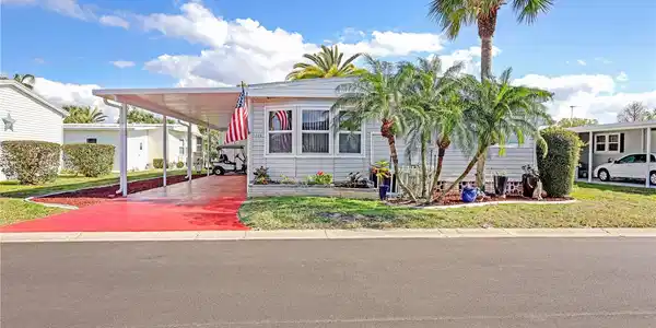 2100 KINGS HIGHWAY
