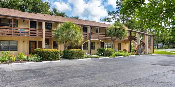 4 QUAILS RUN BOULEVARD