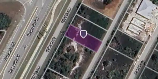 8600 & 8606 WILTSHIRE DRIVE