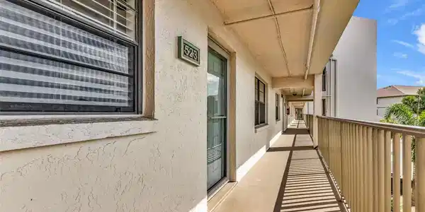 Image 4 Image 4