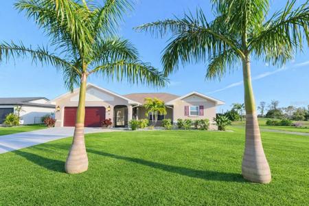 7 OAKLAND HILLS COURT