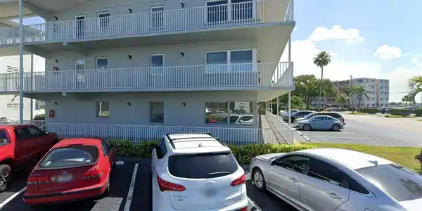 1898 SHORE DRIVE S