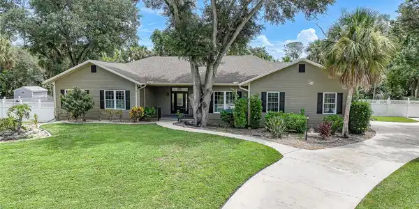 182 MONICA STREET