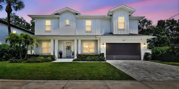 3905 W SAN OBISPO STREET