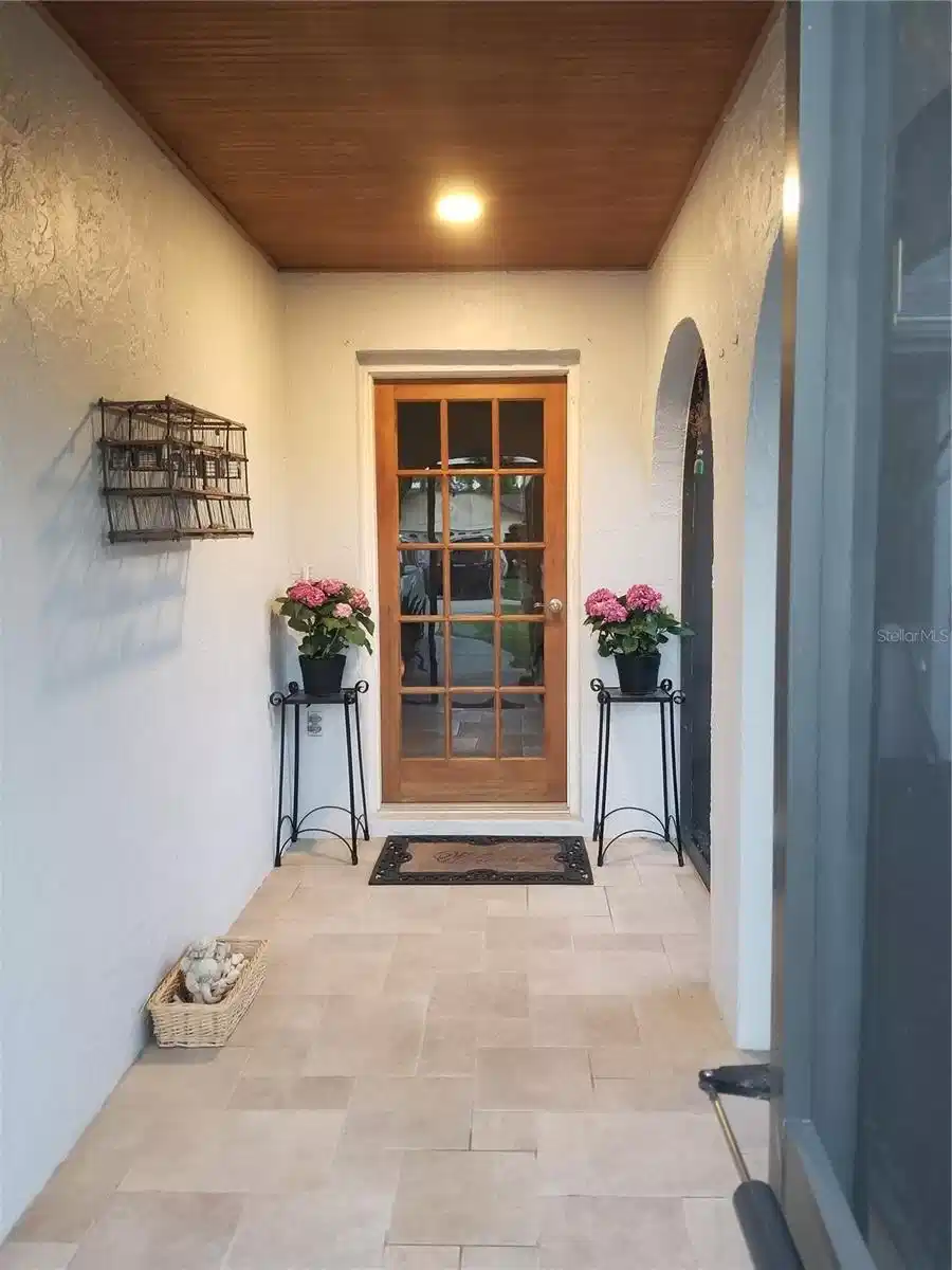 Image 1 Image 1