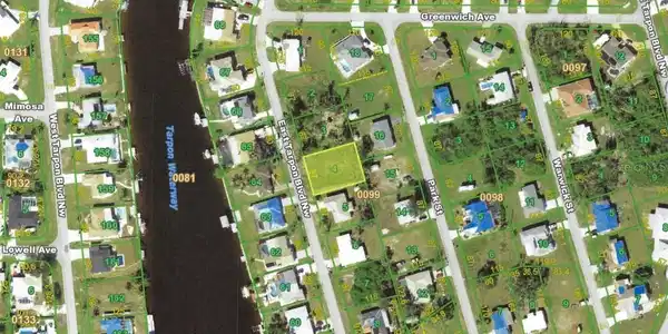 255 E TARPON BOULEVARD NW