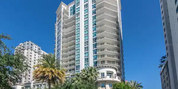 450 KNIGHTS RUN AVENUE