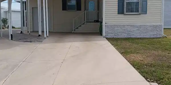 779 N GREEN CIRCLE