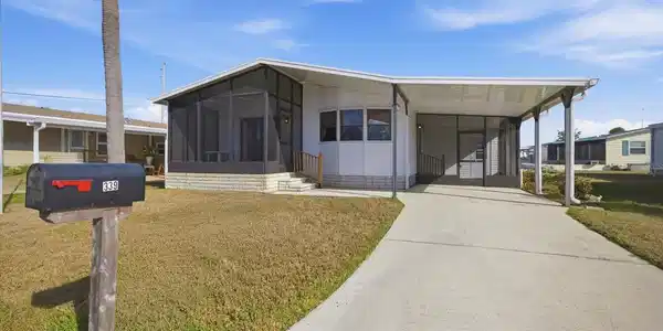 339 OUTRIGGER PLACE