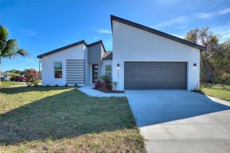 3327 TRAPPER LANE