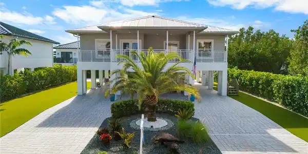 227 CORSAIR ROAD