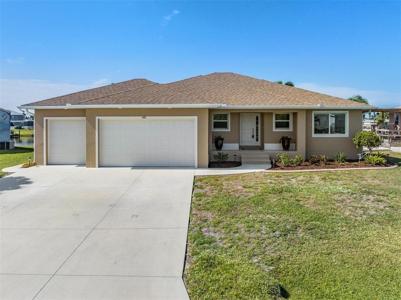 681 DANIA LAKE