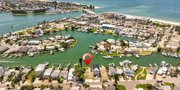 331 BOCA CIEGA DRIVE