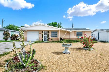4025 CHESSWOOD DRIVE