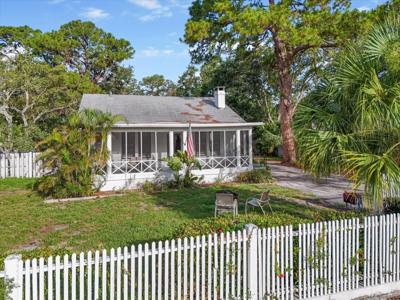 520 27TH STREET W