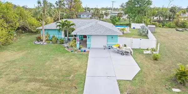 1638 VISCAYA DRIVE