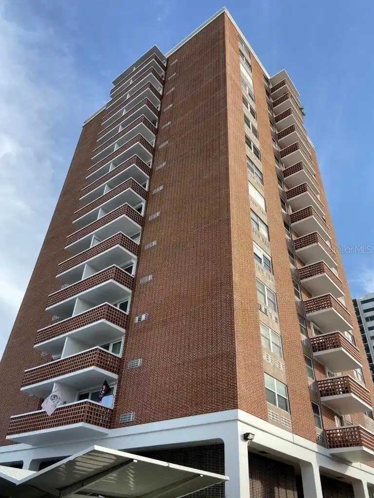 Image 1 Image 1