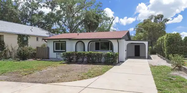 8914 MEMORIAL HIGHWAY
