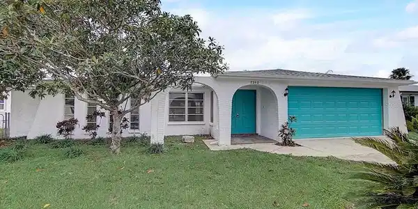 7240 LINCOLN PARK