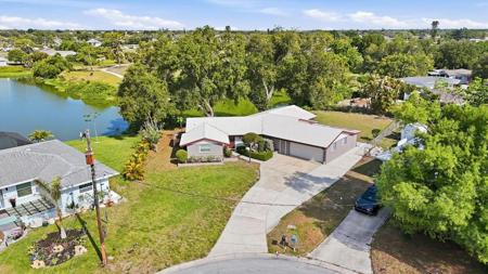 425 DRIFTWOOD ROAD