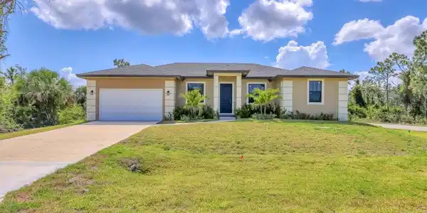 10242 HALLENDALE DRIVE
