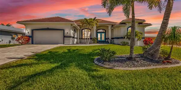 360 CAPRI ISLES COURT