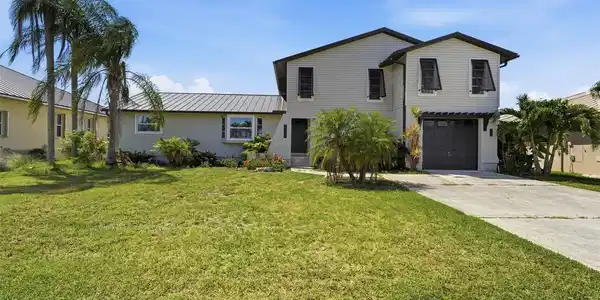 5400 ALMAR DRIVE