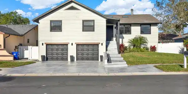 4954 CARDINAL TRAIL