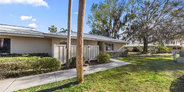 1229 N EGRET POINT