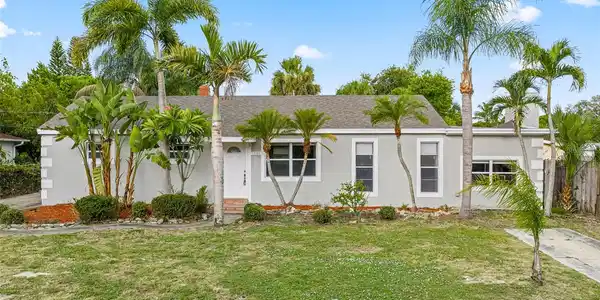 1301 GARY DRIVE