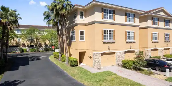 5621 BLACKFIN DRIVE