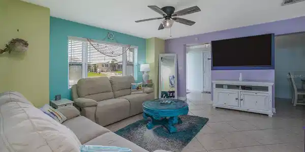 Image 4 Image 4