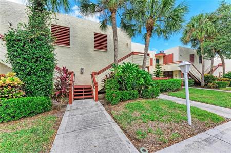 604 SPRING LAKES BOULEVARD
