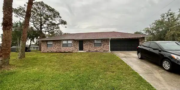 2404 ROYAL PALM